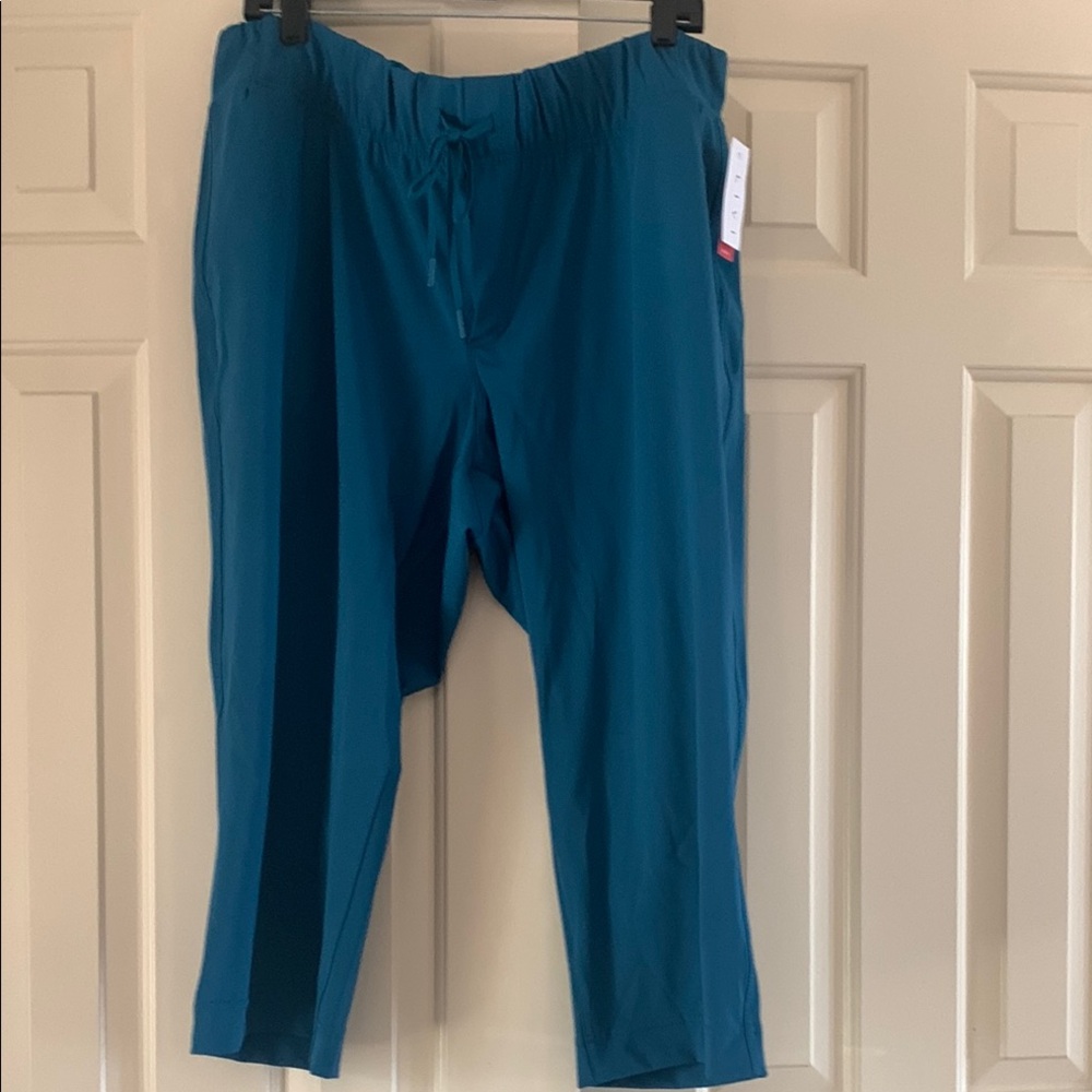 Livi Bryant Teal Capri Trousers